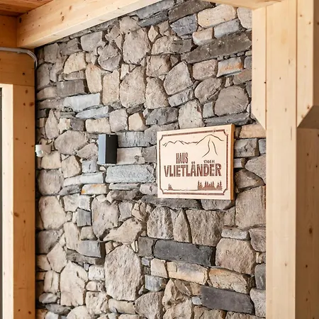 Haus Vlietlaender *