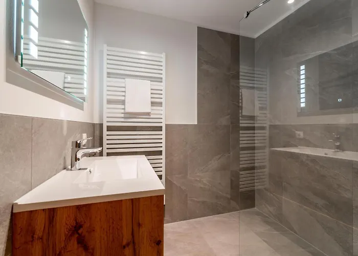 Haus Vlietlaender * Туррахер-Хёэ